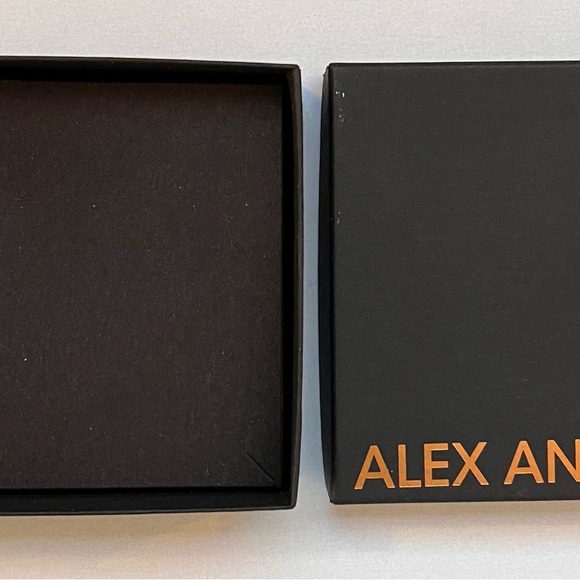 Alex and Ani Buddha charm bracelet - Picture 4 of 5